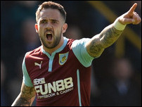 ����� ����