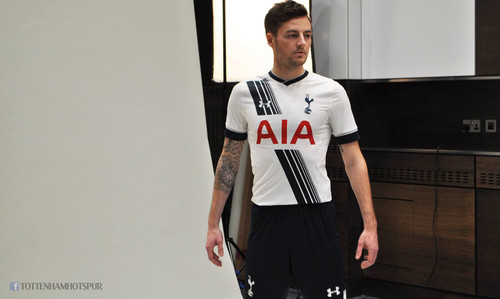 Новая домашняя форма Тоттенхэма на сезон 2015/16 Новая домашняя форма Тоттенхэма на сезон 2015/16