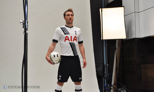 Новая домашняя форма Тоттенхэма на сезон 2015/16 Новая домашняя форма Тоттенхэма на сезон 2015/16