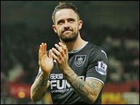 ����� ����