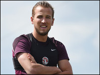 ����� ����