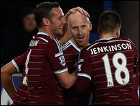 ���� ���