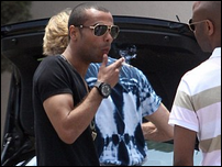 ���� ����