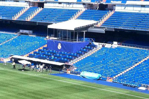 Сцена для презентации Давида Де Хеа Сцена для презентации Давида Де Хеа