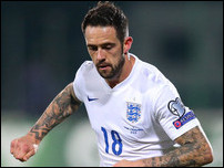 ����� ����