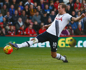 ����� ����