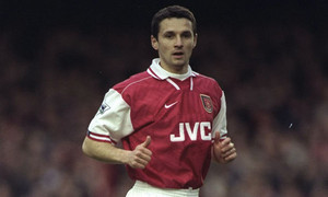 ���� ����