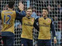 ����� ����