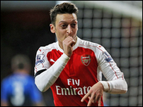 ����� ����