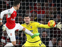 ����� ����