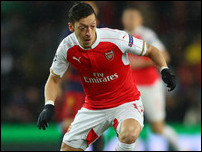 ����� ����