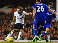 ����� ����