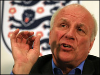 ���� ����