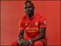 ����� ����