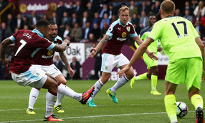 ����� ����