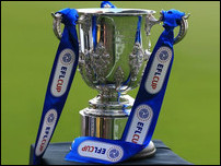 ����� ����