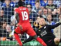 ����� ����