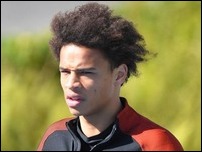 ����� ����