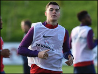 ����� ���