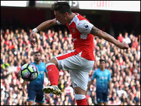 ����� ����