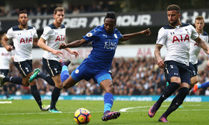 ����� ����