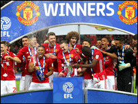 ����� ����