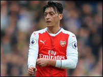 ����� ����