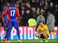 ����� ����