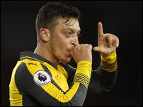 ����� ����