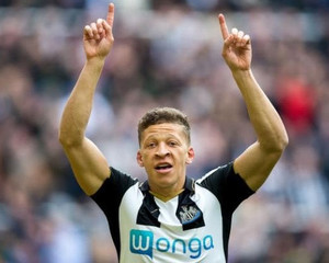 ����� ����