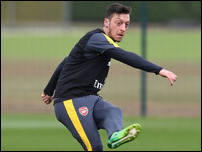 ����� ����