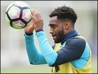 ����� ����