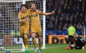 ����� ����