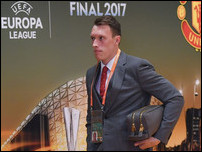 ��� �����