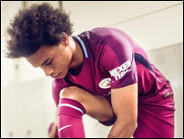 ����� ����