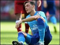 ����� ����