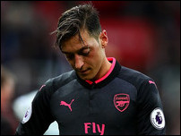 ����� ����