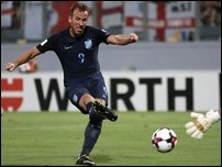 ����� ����