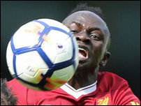 ����� ����