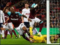 ����� ���