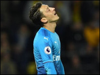 ����� ����