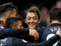 ����� ����