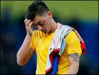 ����� ����