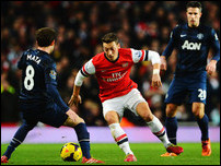 ����� ����