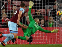 ��� ����