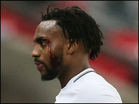 ����� ����