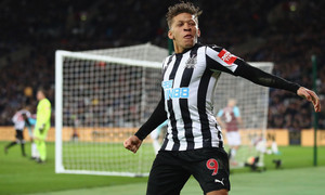 ����� ����