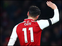 ����� ����