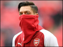 ����� ����