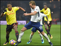 ����� ����